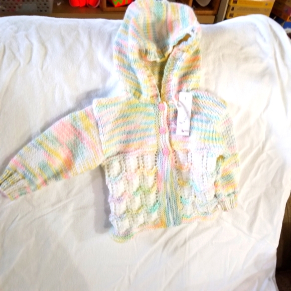 Handmade Knitted Baby Sweater - Picture 1 of 1